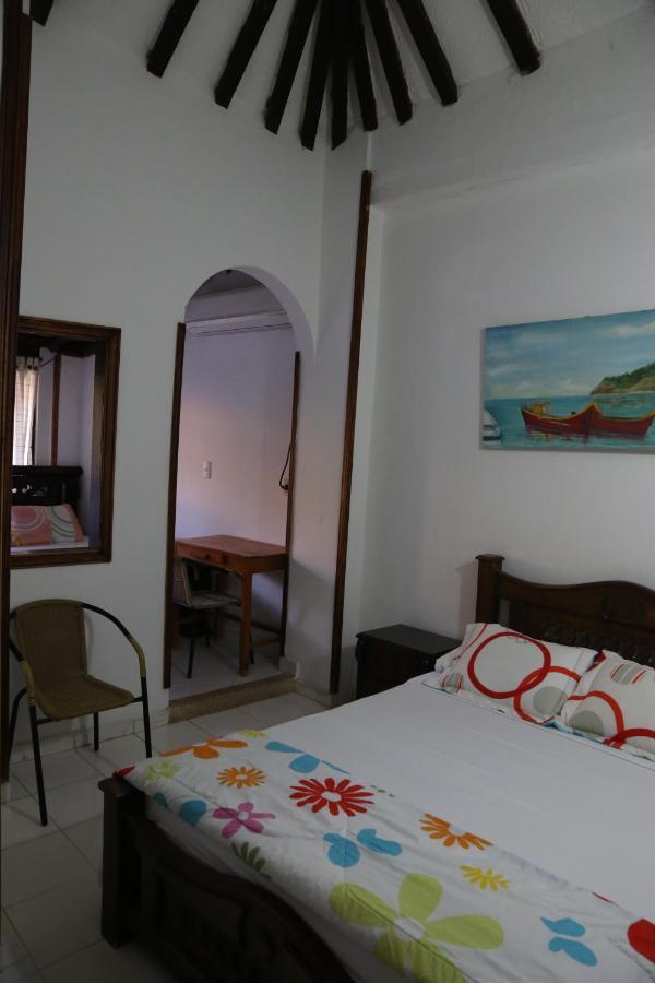Hostal Pelikan Taganga Buitenkant foto