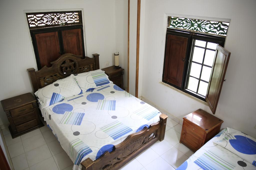 Hostal Pelikan Taganga Buitenkant foto